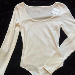 American Eagle Outfitters white Long Sleeve Top